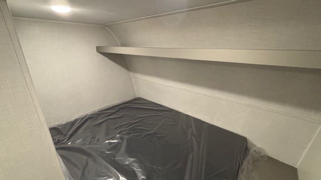 2026 HIDEOUT 177RD by KEYSTONE - Image 14