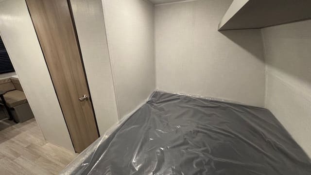 2026 HIDEOUT 177RD by KEYSTONE - Image 16