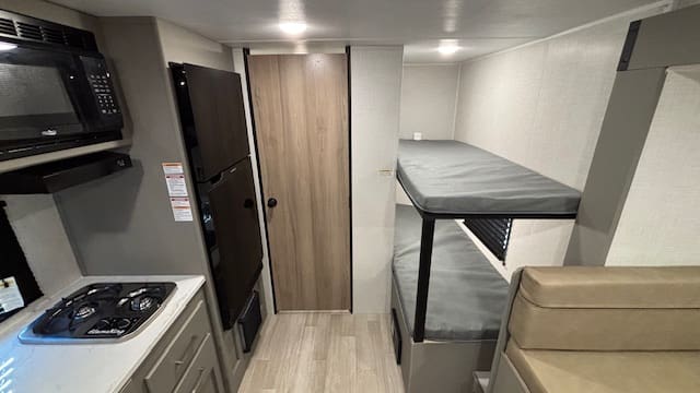 2026 HIDEOUT 176BH by KEYSTONE - Image 18