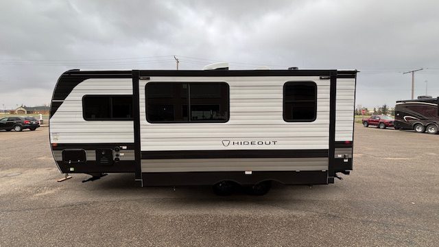 2026 HIDEOUT 224ML by KEYSTONE - Image 4