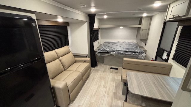 2026 HIDEOUT 224ML by KEYSTONE - Image 9