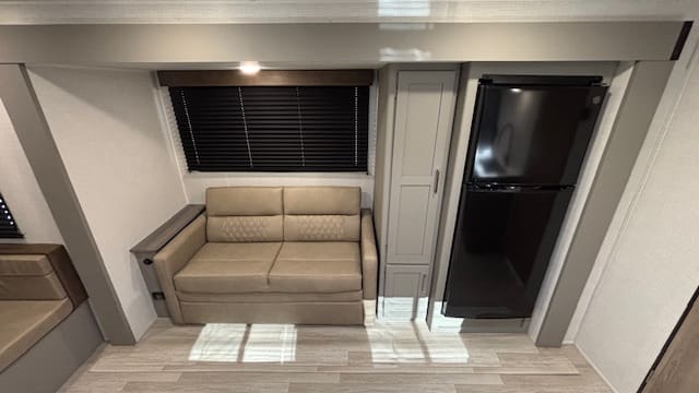 2026 HIDEOUT 254RD by KEYSTONE - Image 13