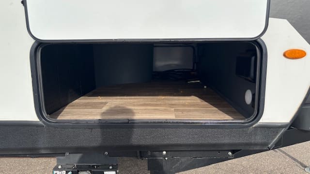 2022 BULLET 331BHS by KEYSTONE - Image 9