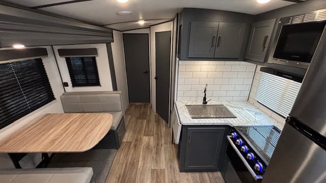 2022 BULLET 331BHS by KEYSTONE - Image 17