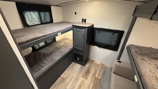 2022 BULLET 331BHS by KEYSTONE - Image 20