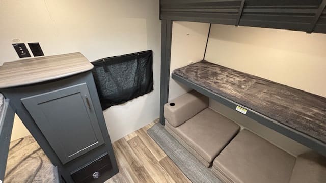 2022 BULLET 331BHS by KEYSTONE - Image 21