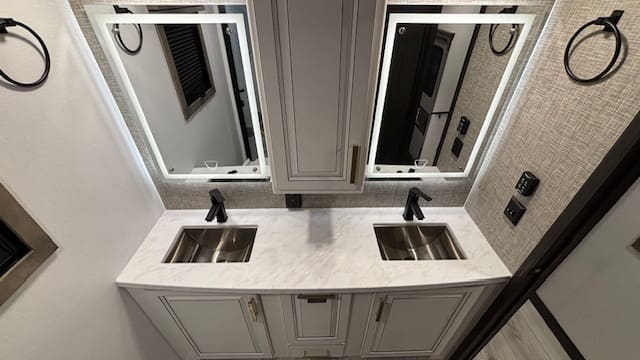 2026 MONTANA 3231CK by KEYSTONE - Image 20