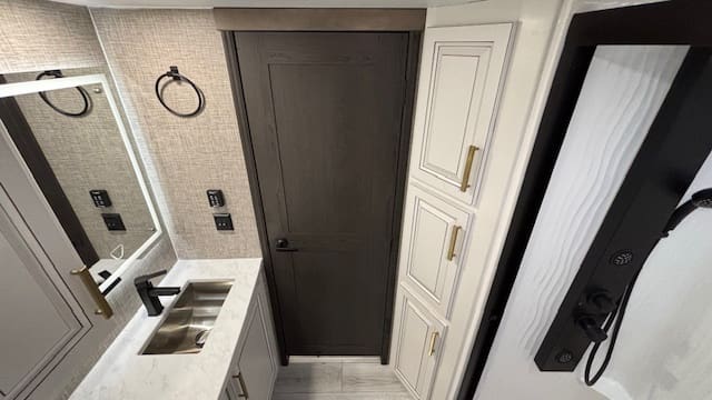 2026 MONTANA 3231CK by KEYSTONE - Image 23