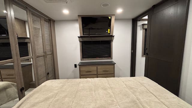 2026 MONTANA 3231CK by KEYSTONE - Image 31