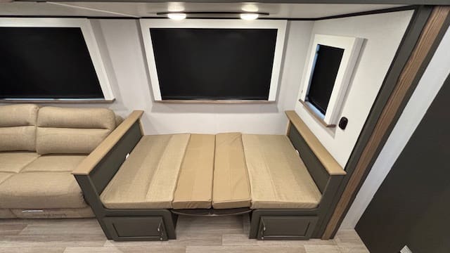 2026 BULLET 290BHS by KEYSTONE - Image 15