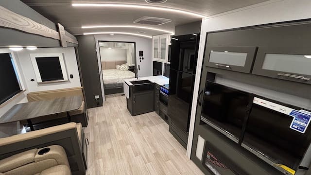 2026 BULLET 290BHS by KEYSTONE - Image 13