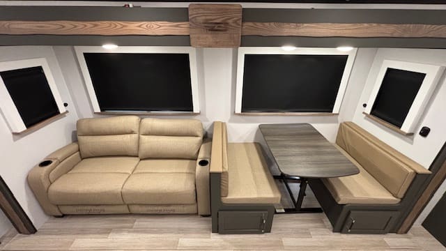 2026 BULLET 290BHS by KEYSTONE - Image 14