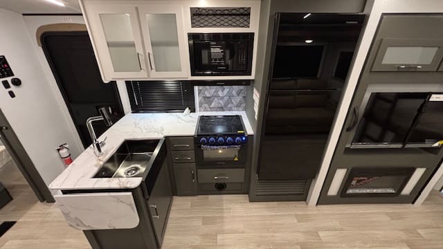 2026 BULLET 290BHS by KEYSTONE - Image 19