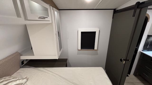 2026 BULLET 290BHS by KEYSTONE - Image 37