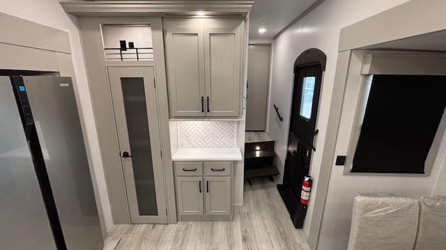 2026 HC MONTANA 295RL by KEYSTONE - Image 12