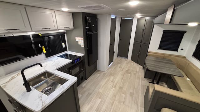 2026 BULLET 28QBC by KEYSTONE - Image 11