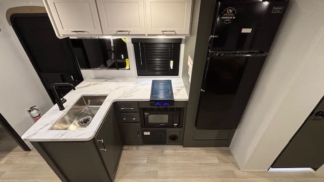 2026 BULLET 28QBC by KEYSTONE - Image 15