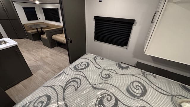 2026 BULLET 28QBC by KEYSTONE - Image 35