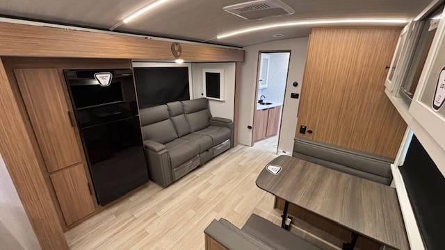 2026 PASSPORT 2450RK by KEYSTONE - Image 8