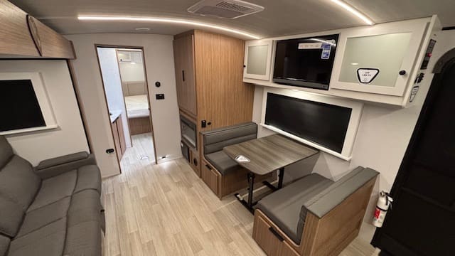 2026 PASSPORT 2450RK by KEYSTONE - Image 9