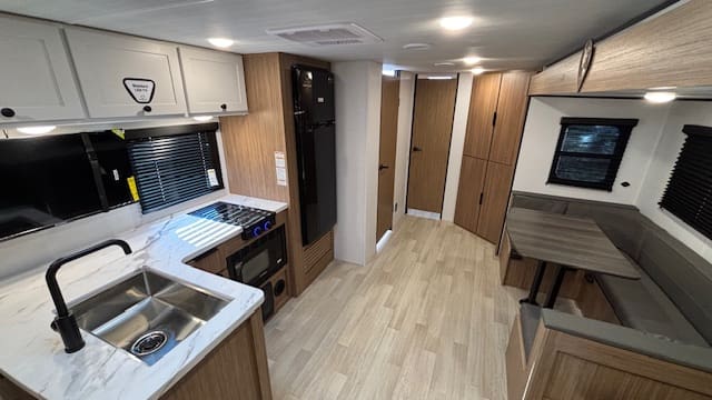 2026 PASSPORT 284QBC by KEYSTONE - Image 10