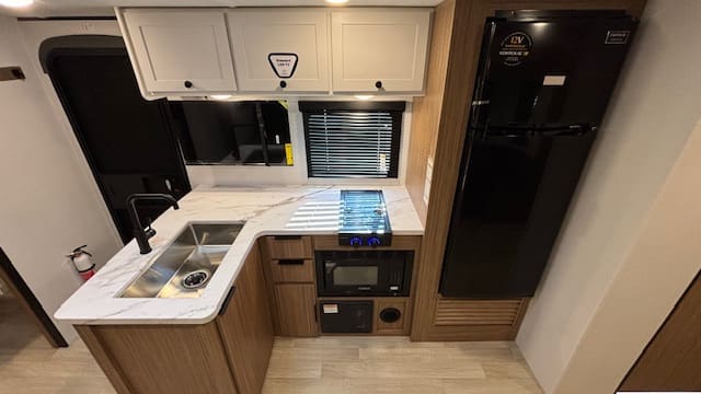 2026 PASSPORT 284QBC by KEYSTONE - Image 13