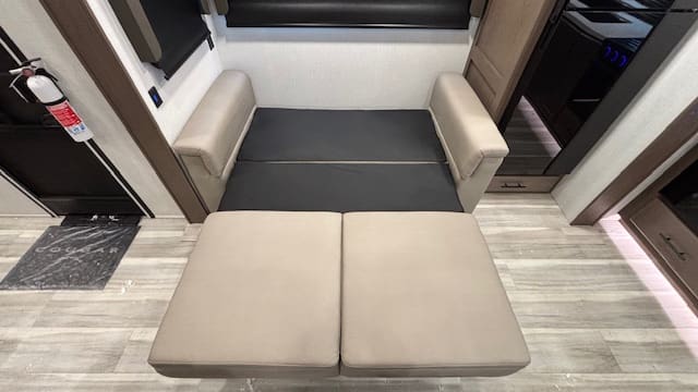 2026 COUGAR 29MBD by KEYSTONE - Image 12