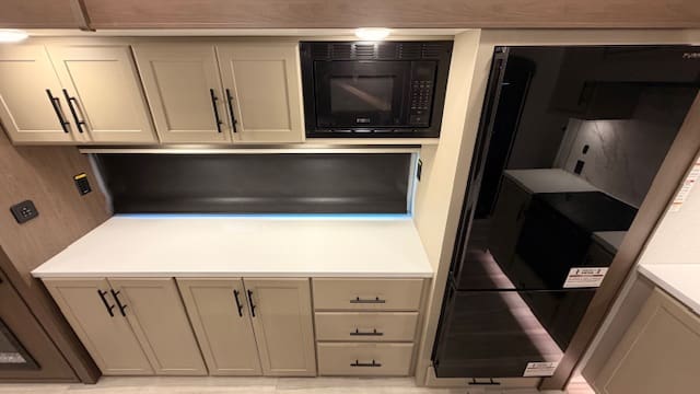 2026 COUGAR 28RLI by KEYSTONE - Image 13