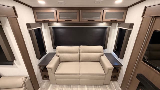 2026 COUGAR 28RLI by KEYSTONE - Image 16