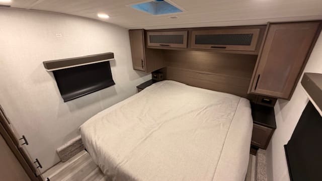 2026 COUGAR 28RLI by KEYSTONE - Image 25