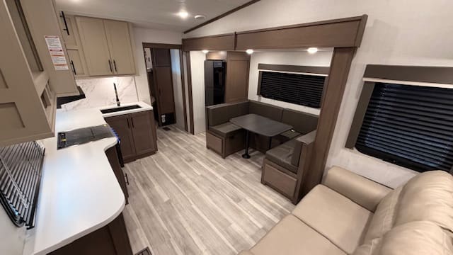 2026 COUGAR 2700BH by KEYSTONE - Image 6