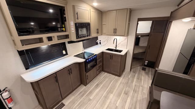 2026 COUGAR 2700BH by KEYSTONE - Image 7