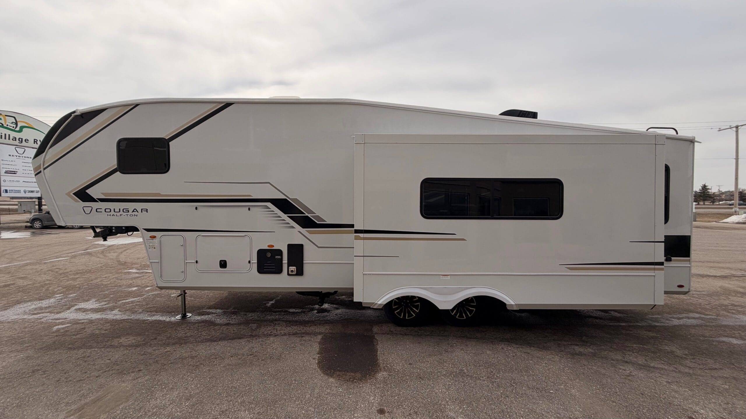 2026 COUGAR 28RLI by KEYSTONE - Image 4