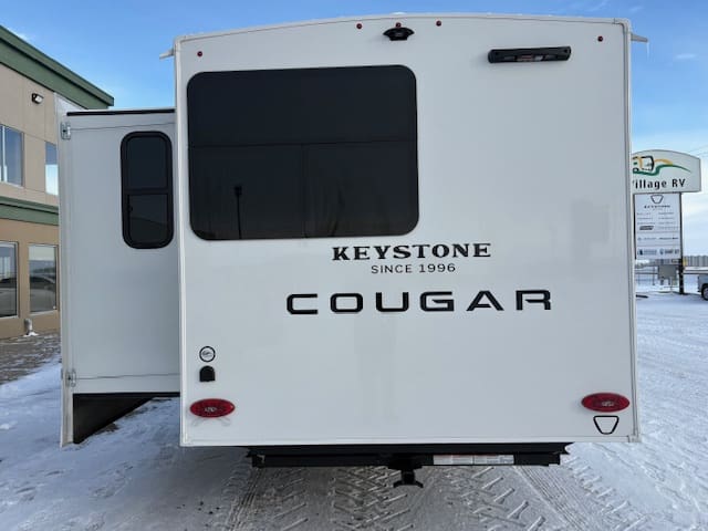 2026 COUGAR 2400RE by KEYSTONE - Image 5