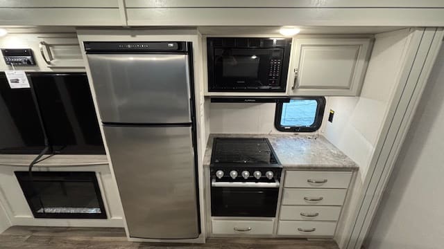 2022 COUGAR 34TSB by KEYSTONE - Image 13