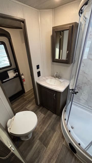 2022 COUGAR 34TSB by KEYSTONE - Image 30