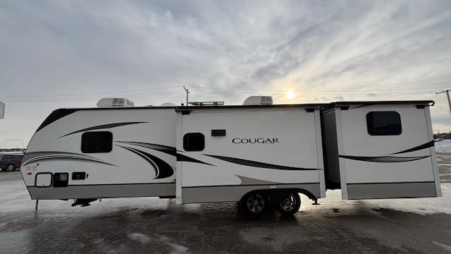 2022 COUGAR 34TSB by KEYSTONE - Image 4