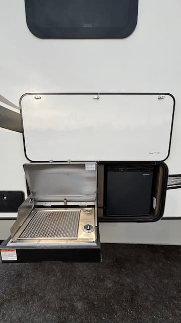 2022 COUGAR 34TSB by KEYSTONE - Image 7