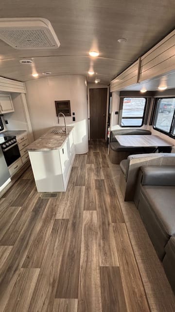 2022 COUGAR 34TSB by KEYSTONE - Image 9