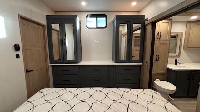 2026 HAMPTON 372FDB by CROSSROADS - Image 29