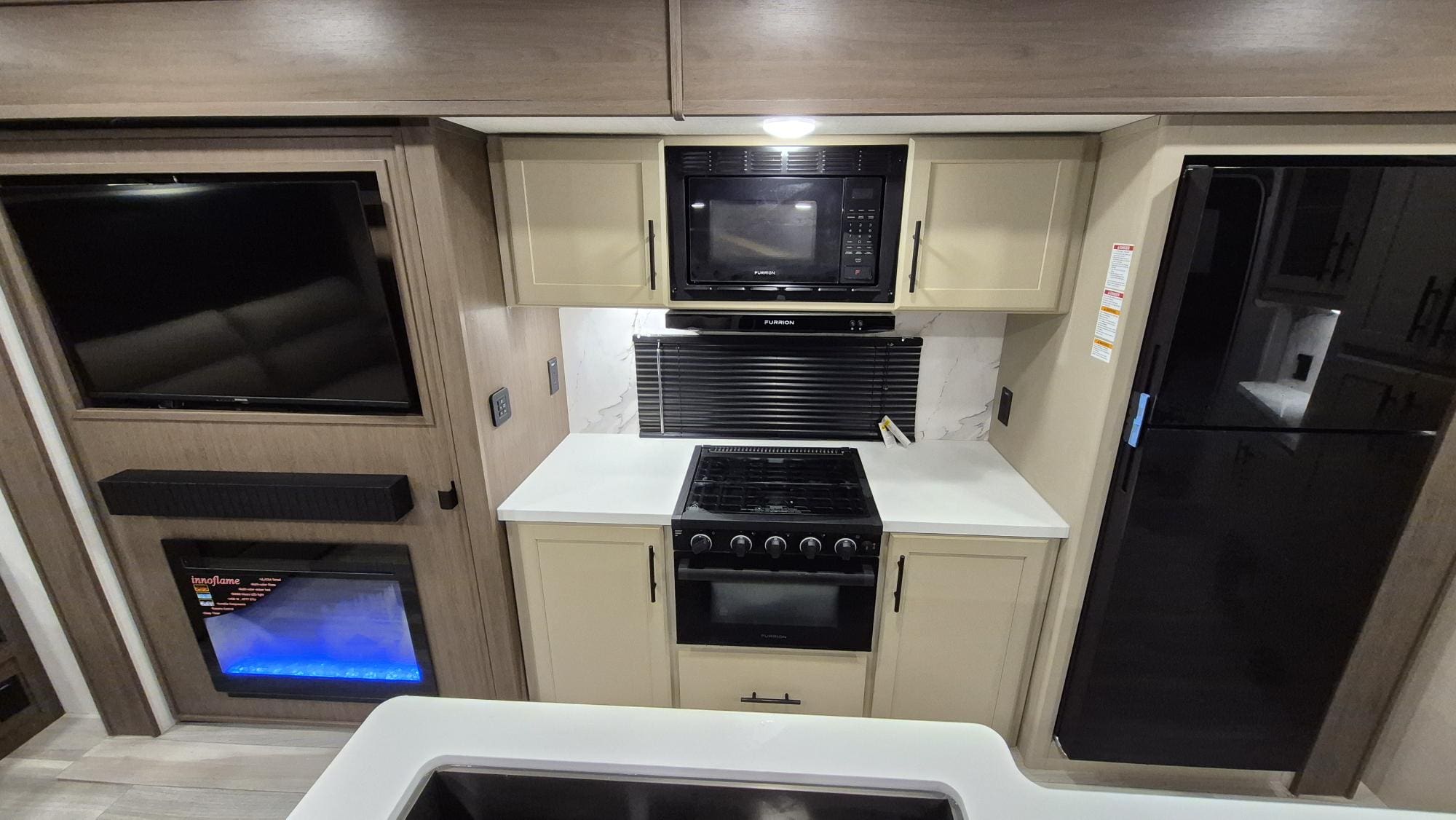 2026 COUGAR 33RLI by KEYSTONE - Image 11