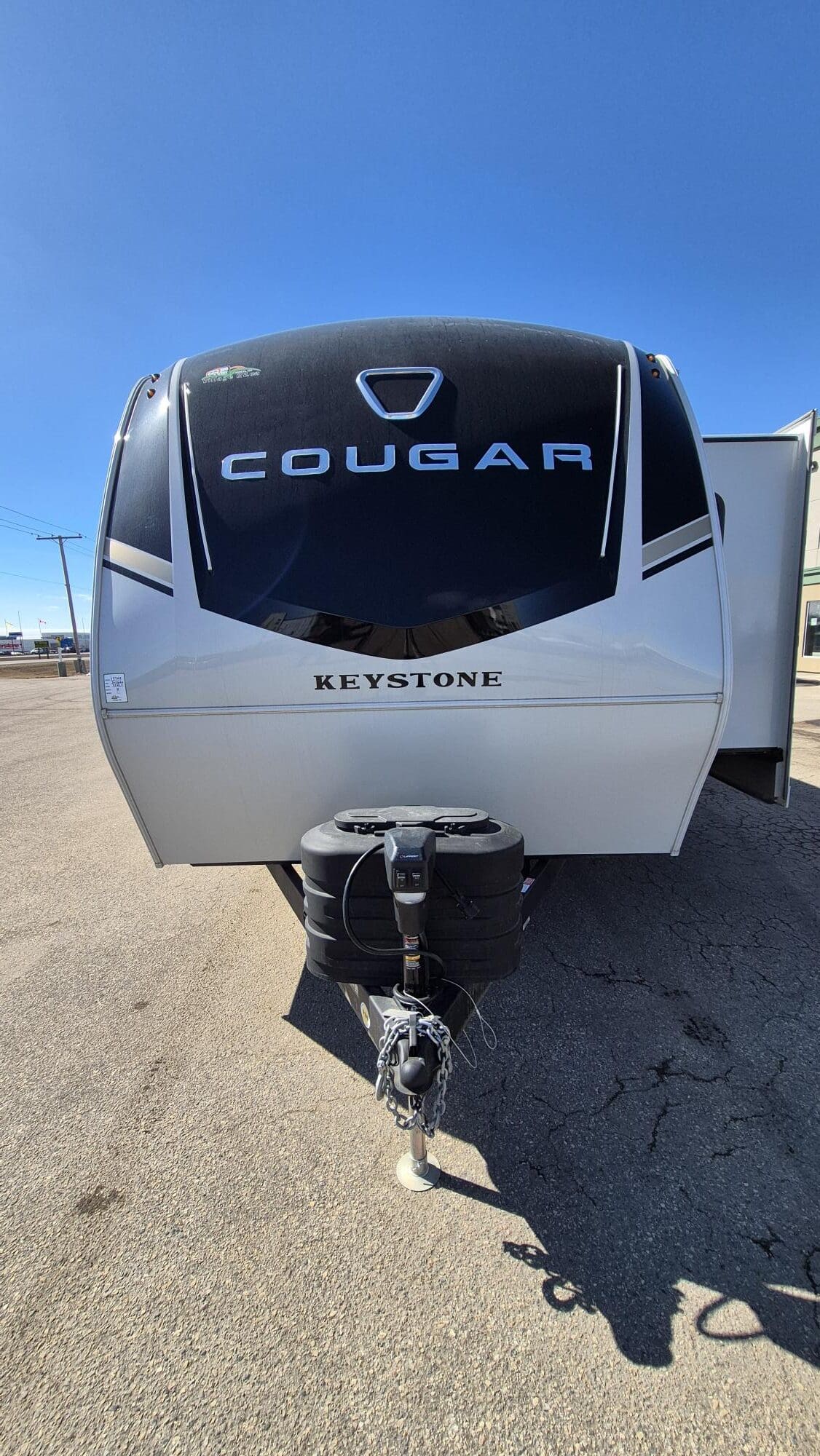 2026 COUGAR 33RLI by KEYSTONE - Image 3