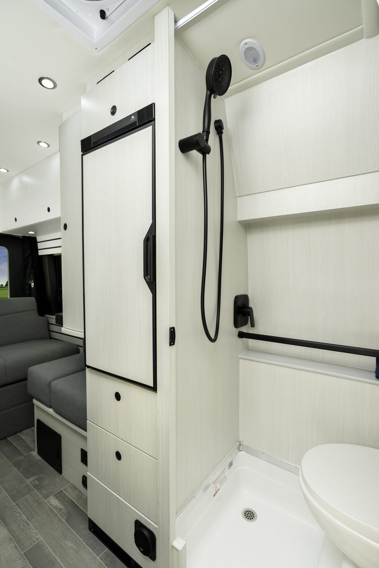 2026 PLEASURE-WAY ONTOUR 2.0 AWD by PLEASURE-WAY - Image 13