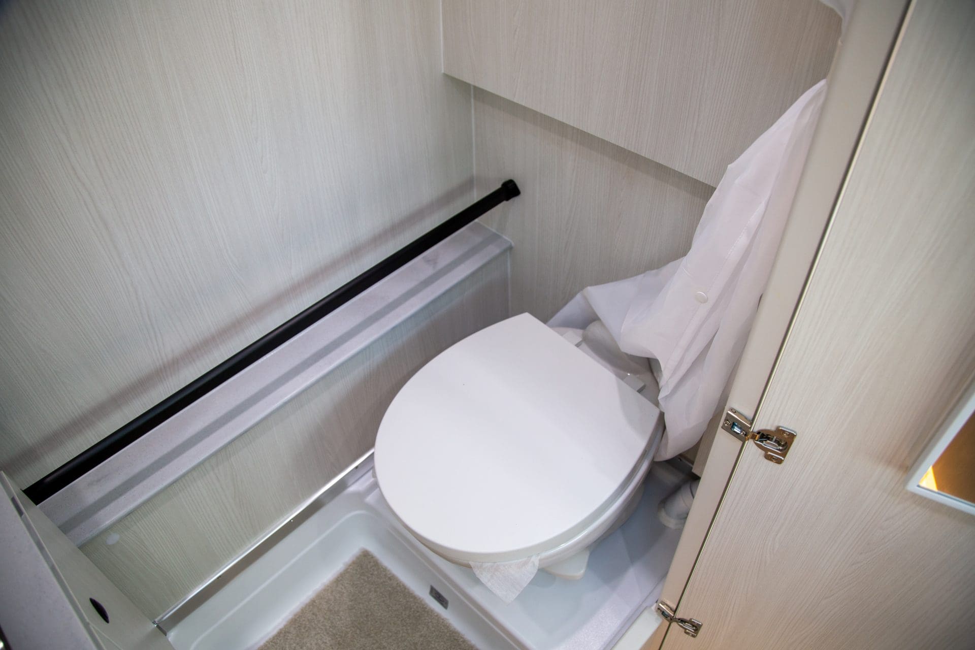 2026 PLEASURE-WAY PLATEAU RB by PLEASURE-WAY - Image 4