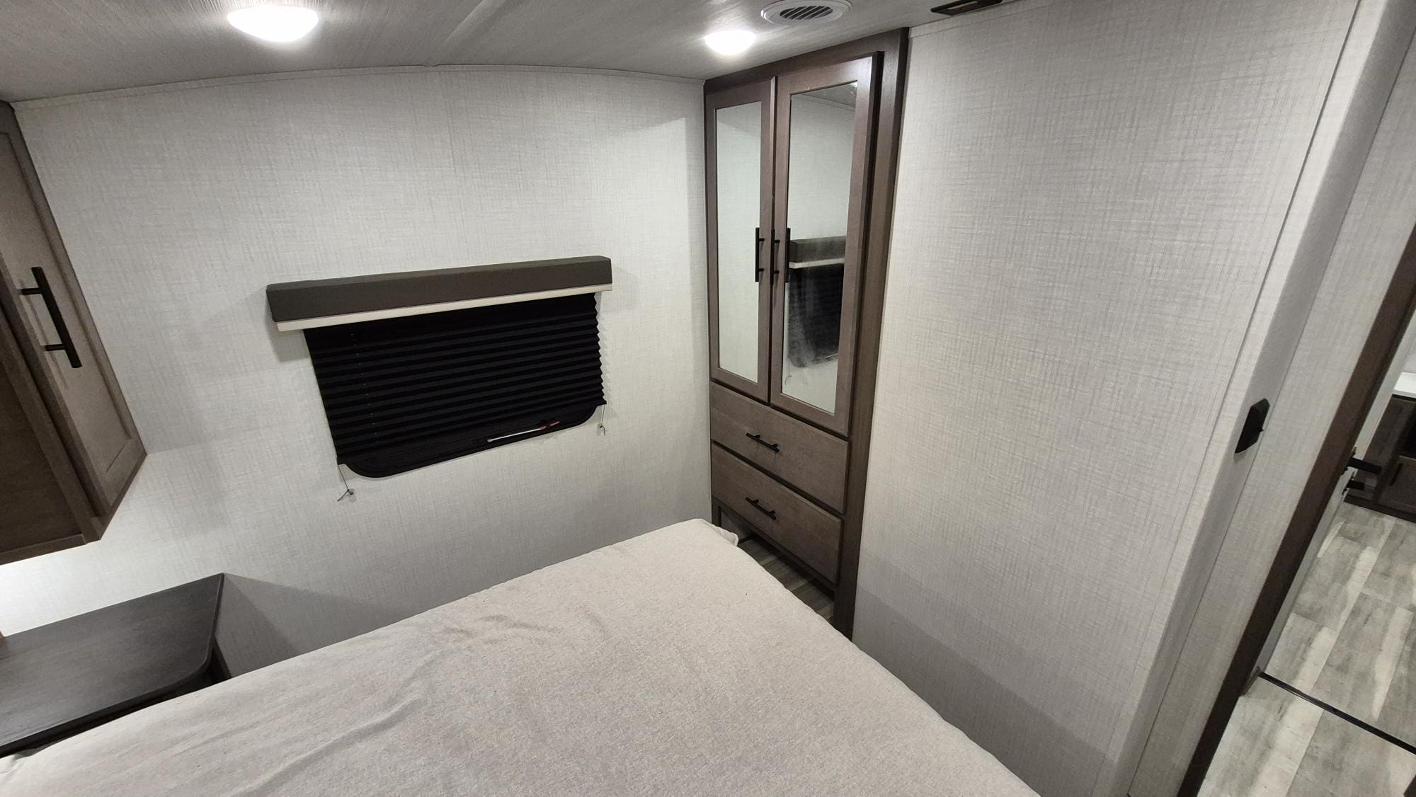 2026 COUGAR 2100RK by KEYSTONE - Image 18