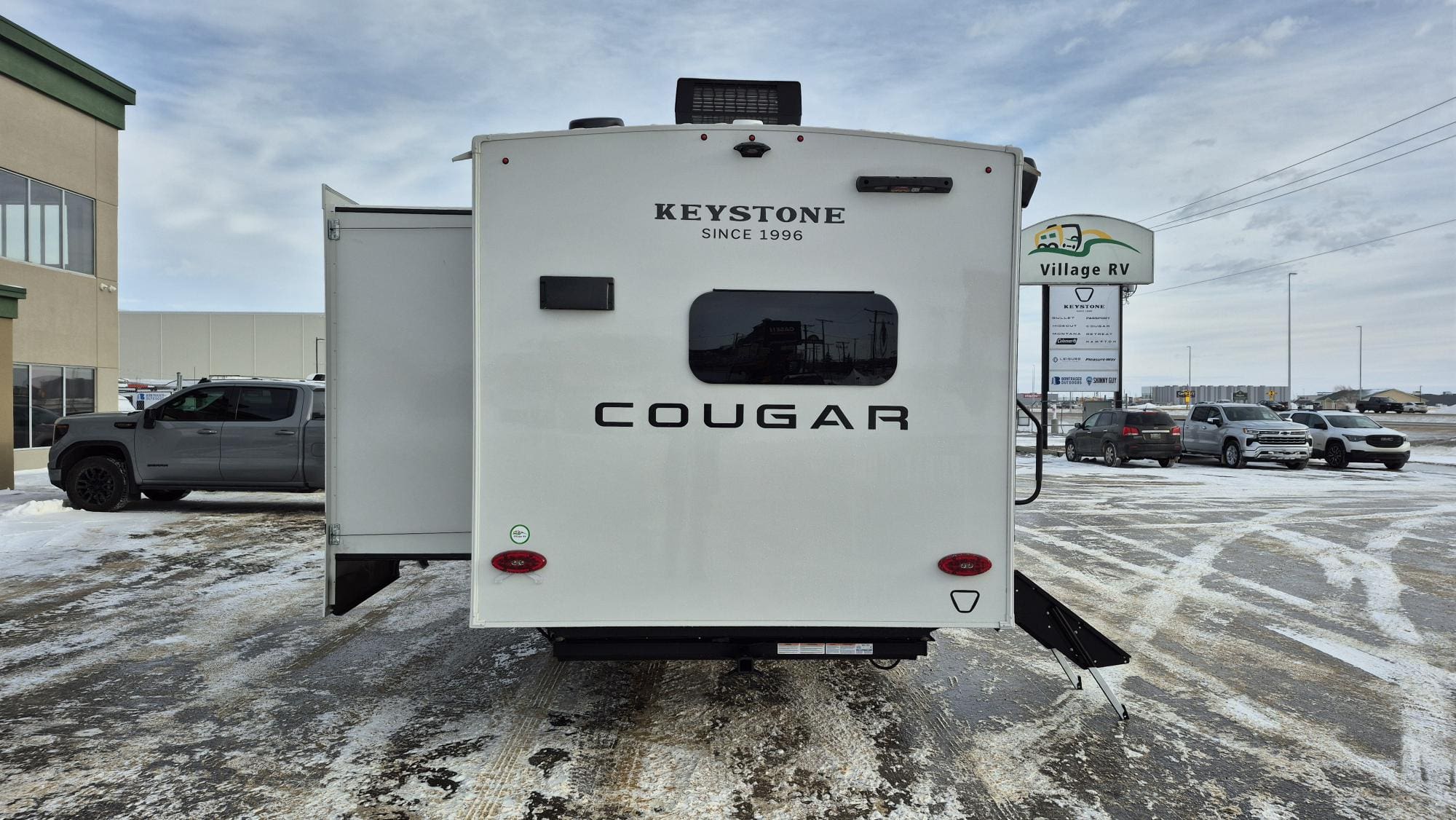 2026 COUGAR 2100RK by KEYSTONE - Image 5