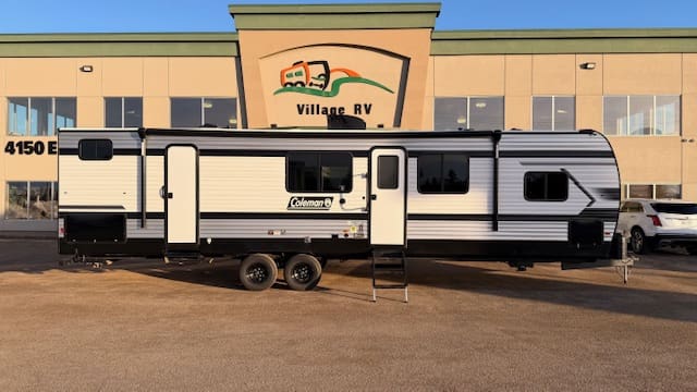 2026 COLEMAN 32BHS by KEYSTONE