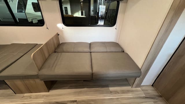 2026 COLEMAN 27B by KEYSTONE - Image 9