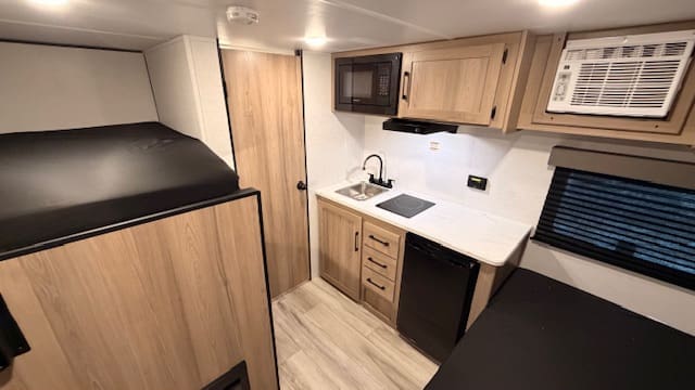 2026 COLEMAN 13B by KEYSTONE - Image 6