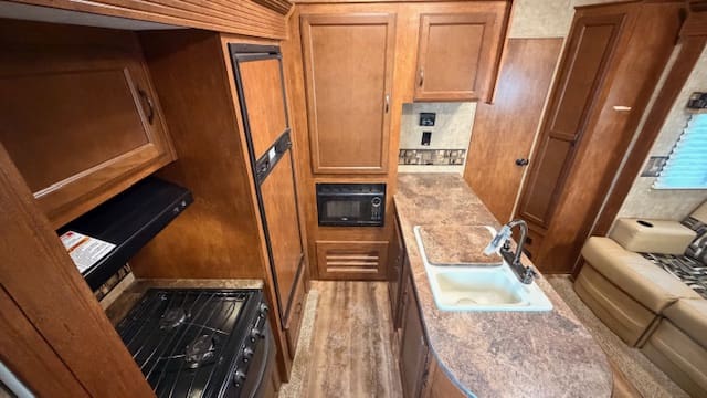 2015 MXT 319 by KZ - Image 13